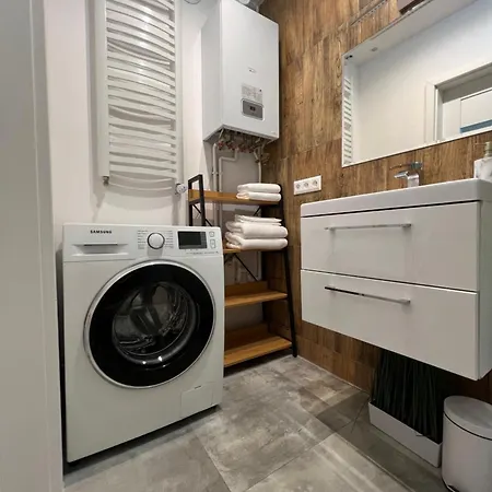 Eros Rynek * بوليسلافيتش