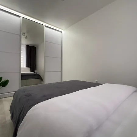 Eros Rynek شقة بوليسلافيتش